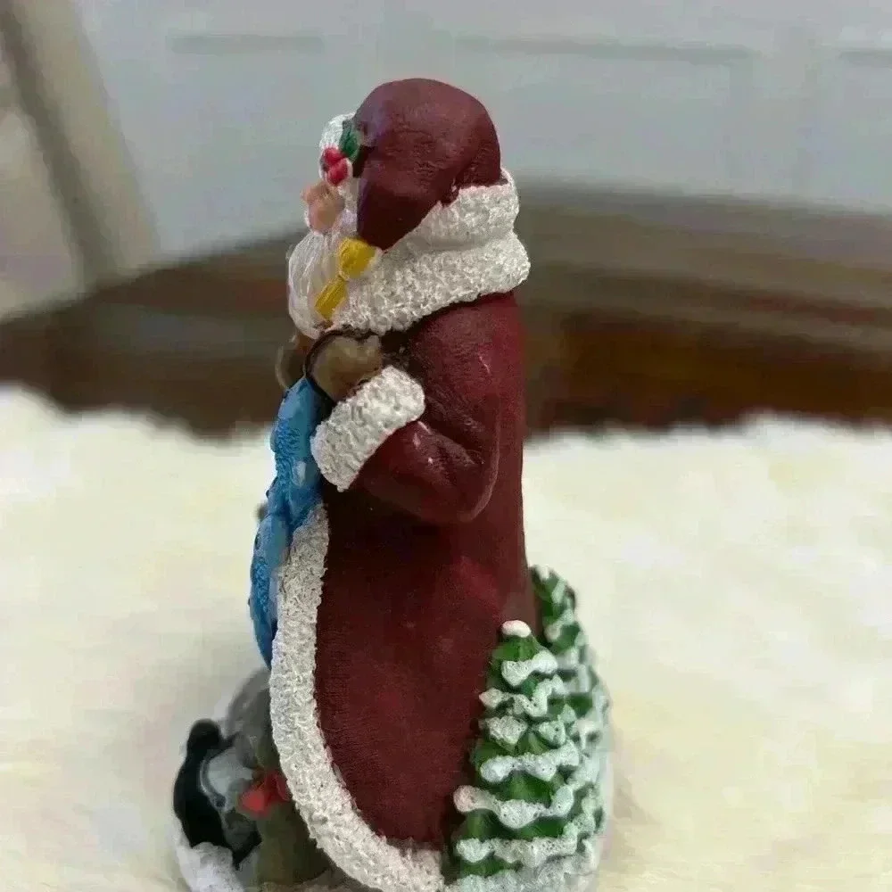 The International Santa Claus Collection Newfoundland Figurine